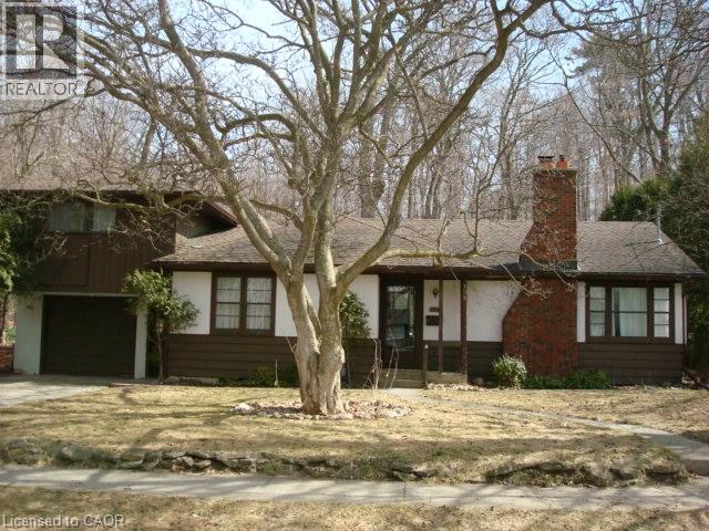 135 GLENFOREST Road, Cambridge, Ontario