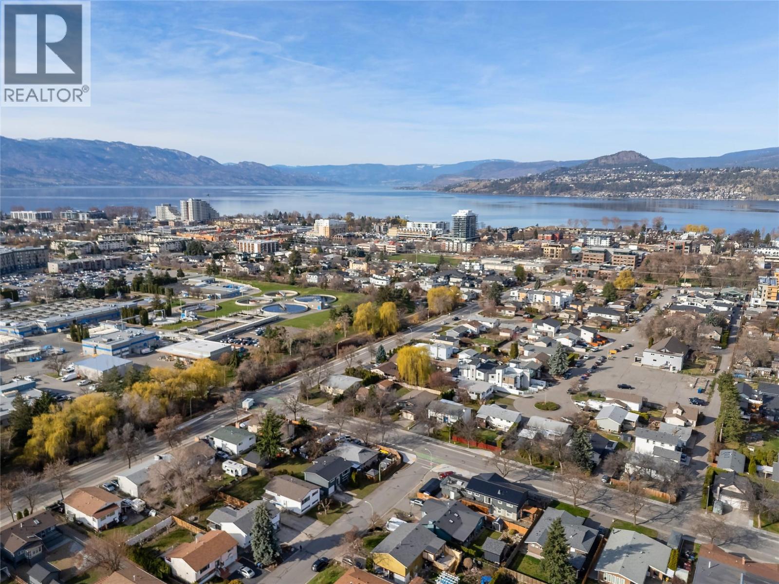 909 Grenfell Court, Kelowna, British Columbia  V1Y 8C5 - Photo 31 - 10379896