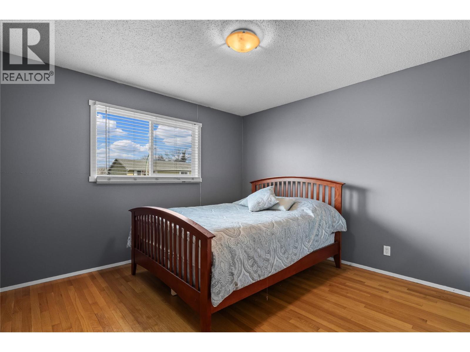 909 Grenfell Court, Kelowna, British Columbia  V1Y 8C5 - Photo 15 - 10379896