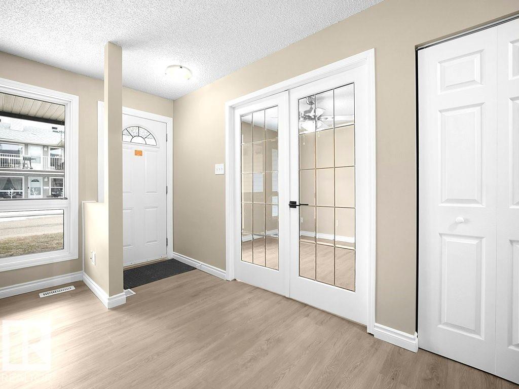 9345 172 St Nw, Edmonton, Alberta  T5T 3C3 - Photo 5 - E4478981