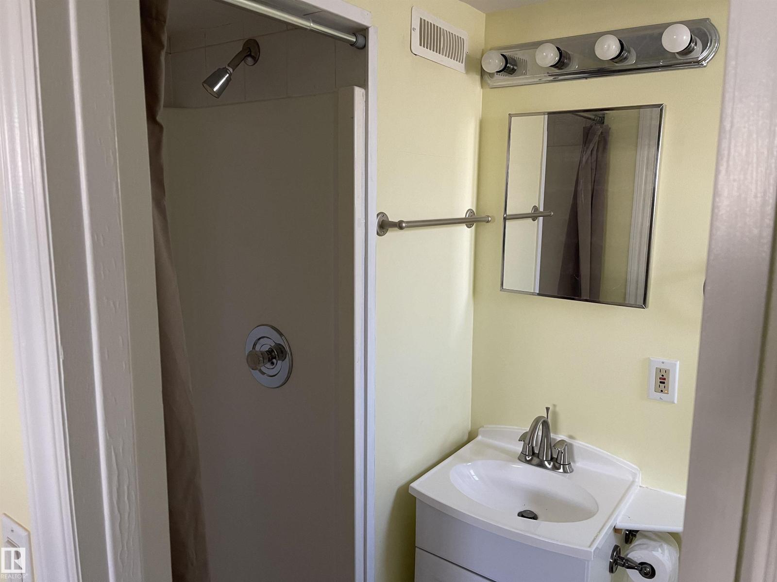 11161 96 St Nw, Edmonton, Alberta  T5G 1S8 - Photo 29 - E4478822