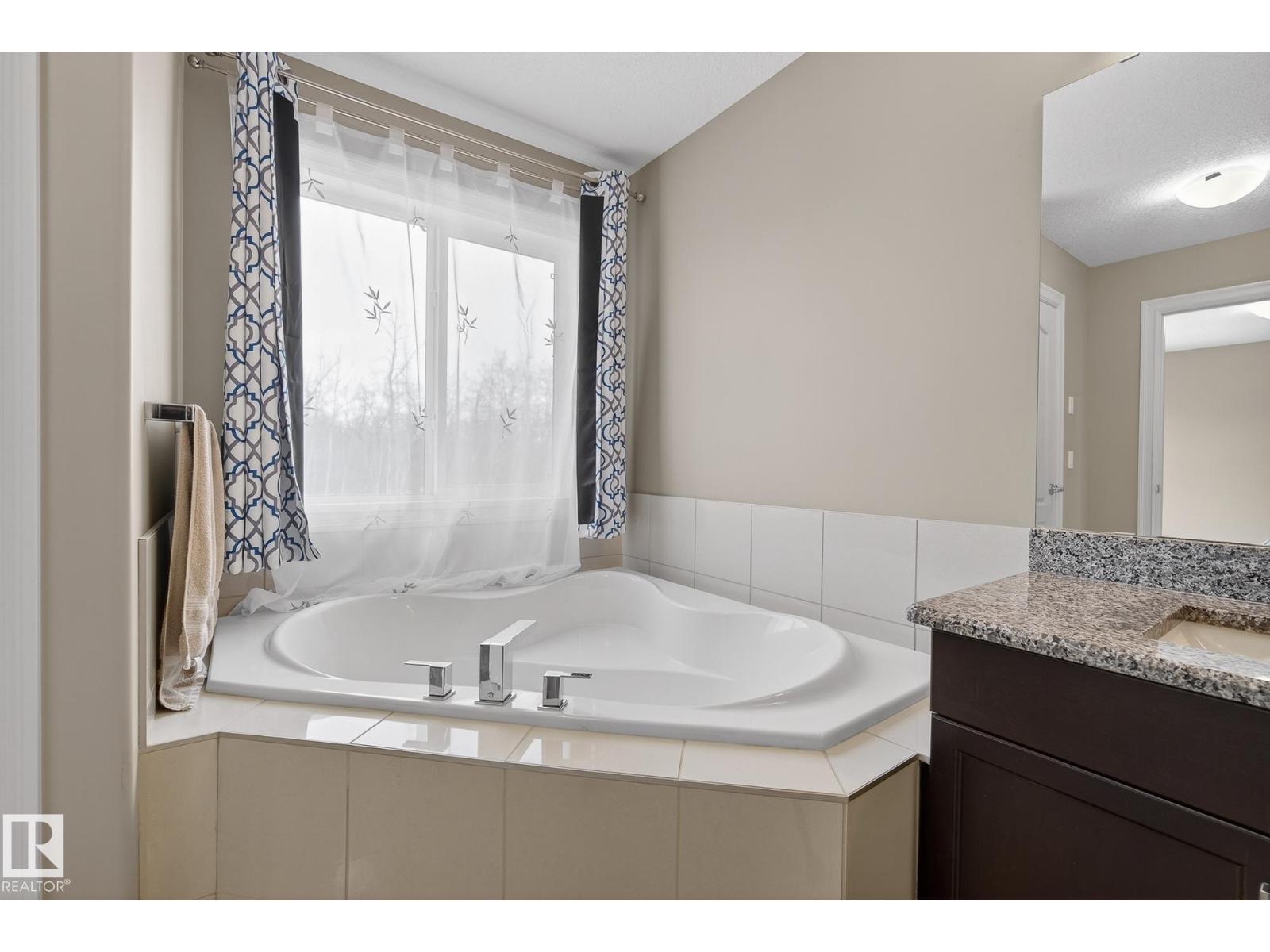 12152 172 Av Nw, Edmonton, Alberta  T5X 0H3 - Photo 29 - E4478983