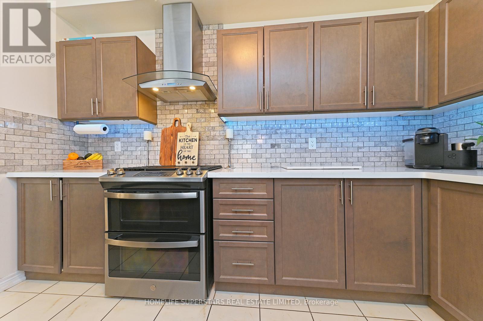 39 Knotty Pine Avenue, Cambridge, Ontario  N3H 0B8 - Photo 13 - X12920134