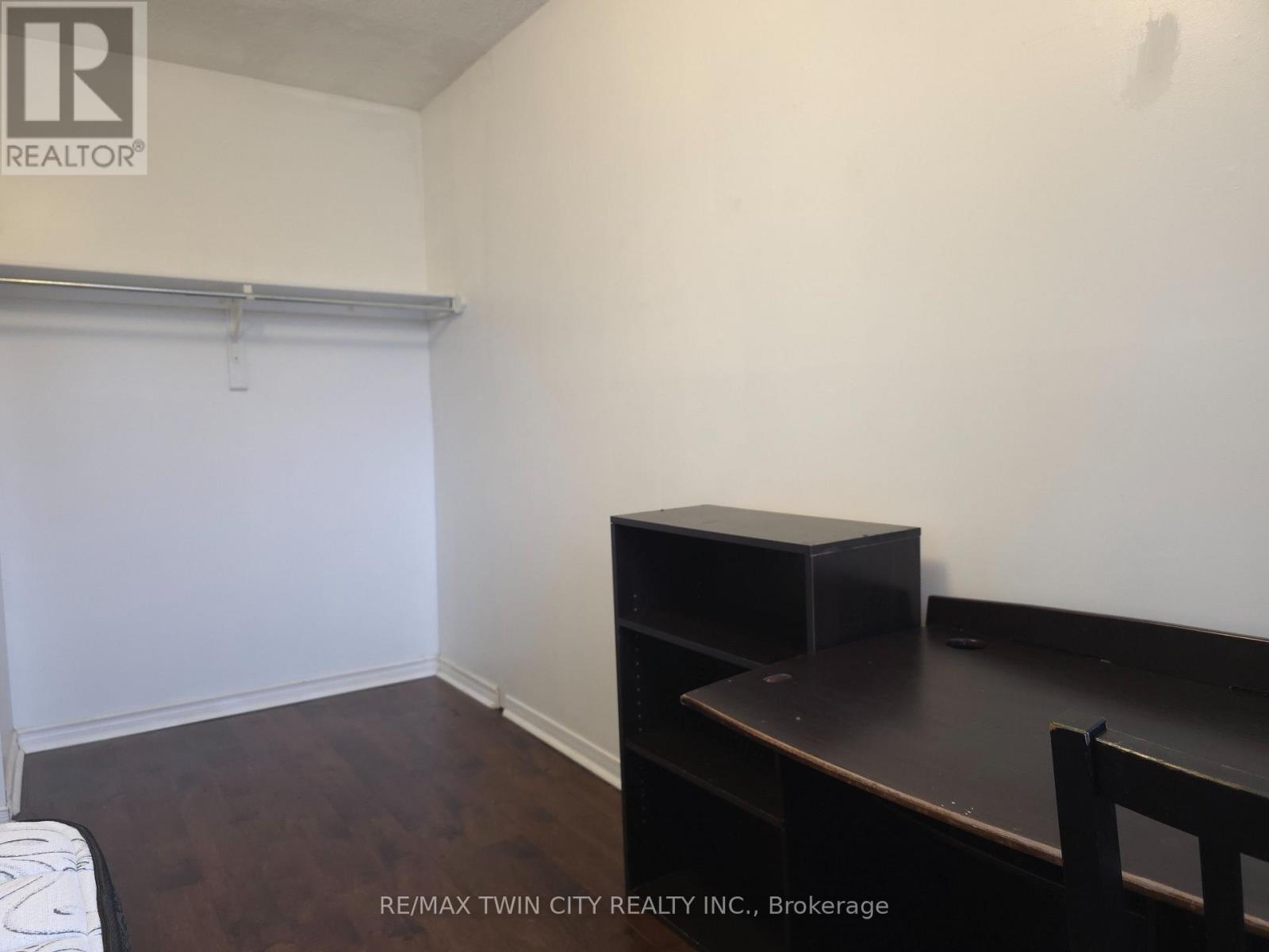 6 - 250 Keats Way, Waterloo, Ontario  N2L 6J5 - Photo 19 - X12920166