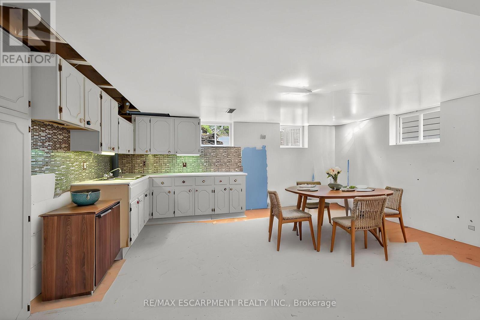 156 Chesley Street, Hamilton, Ontario  L9C 3W3 - Photo 24 - X12920220