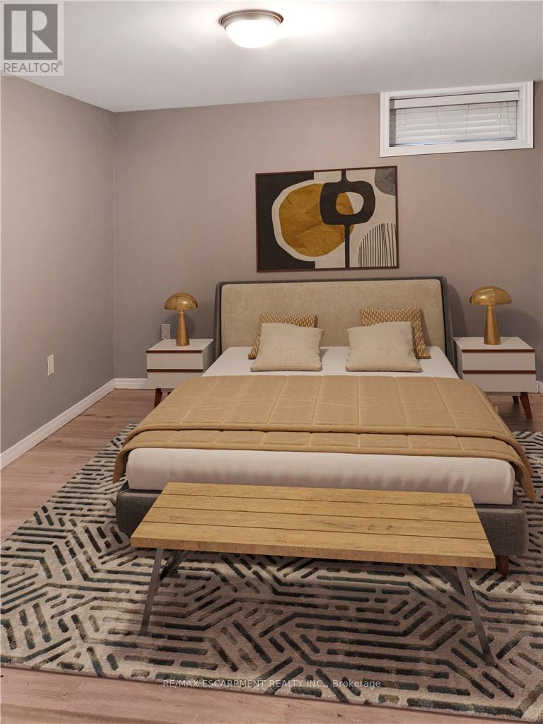 Lower - 88 San Fernando Drive, Hamilton, Ontario  L9C 2C2 - Photo 8 - X12920268