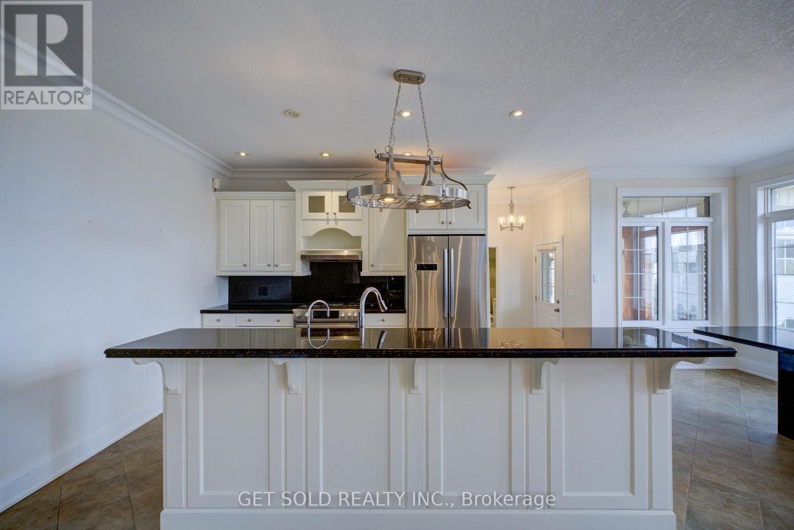 214 Maple Avenue S, Brant, Ontario  N0E 1A0 - Photo 12 - X12920282