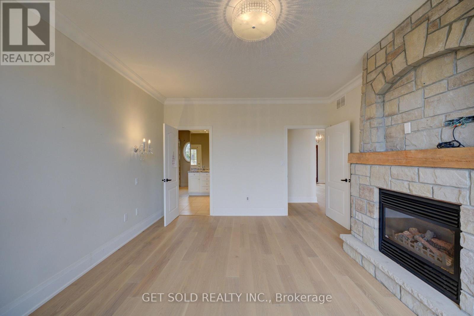 214 Maple Avenue S, Brant, Ontario  N0E 1A0 - Photo 17 - X12920282