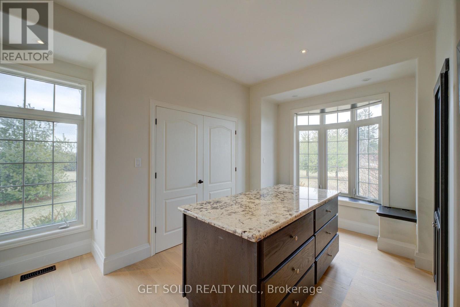 214 Maple Avenue S, Brant, Ontario  N0E 1A0 - Photo 22 - X12920282