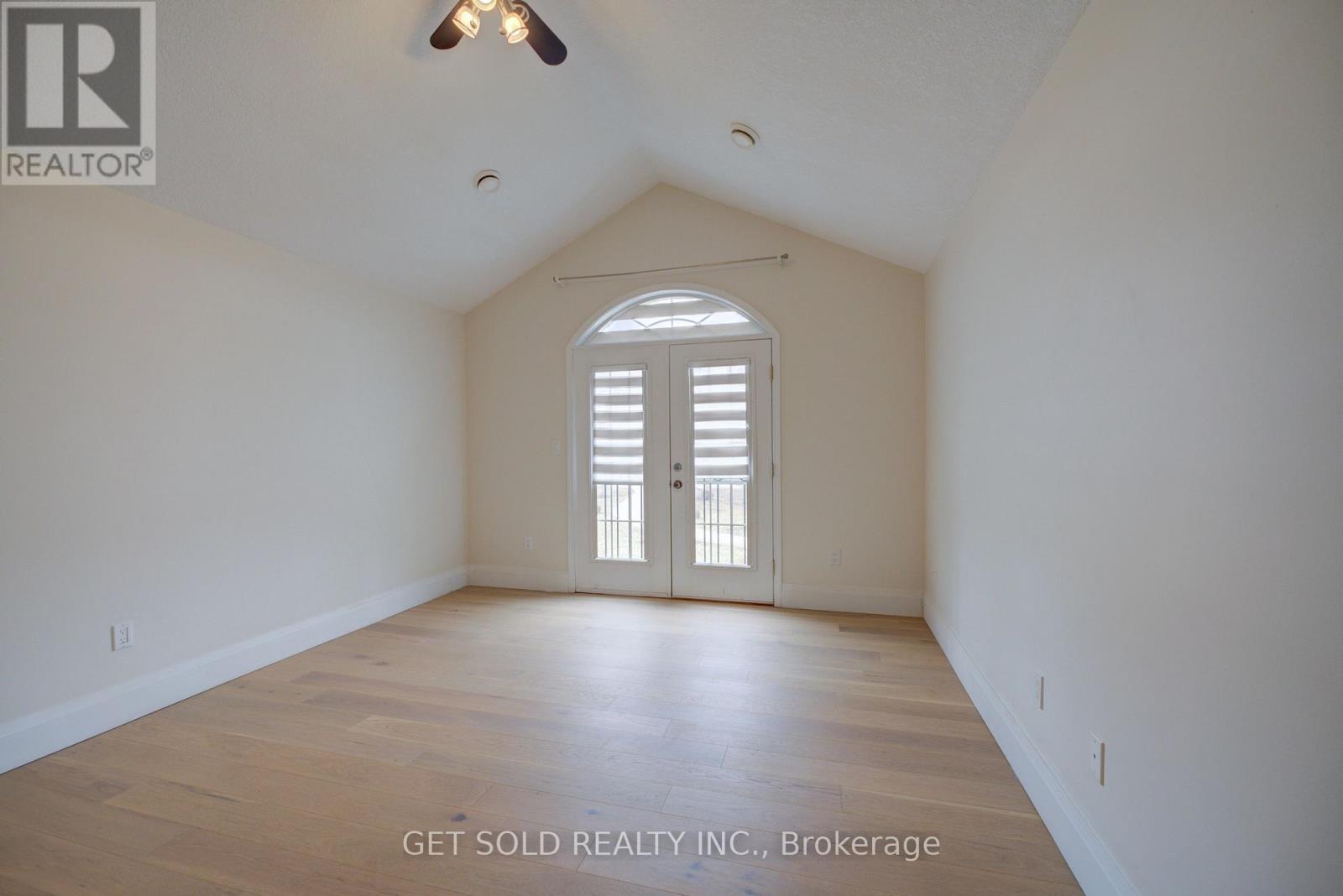 214 Maple Avenue S, Brant, Ontario  N0E 1A0 - Photo 23 - X12920282