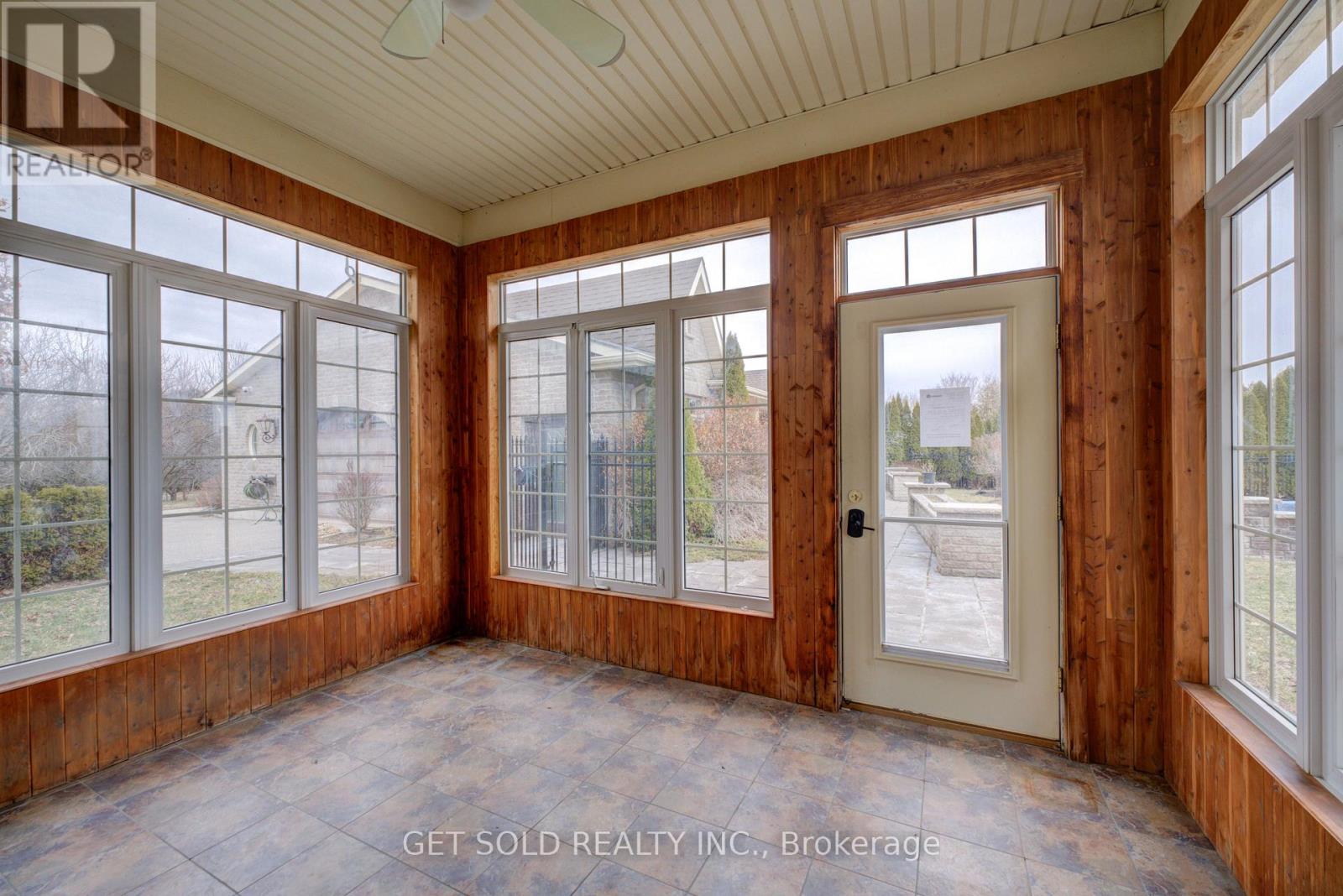 214 Maple Avenue S, Brant, Ontario  N0E 1A0 - Photo 38 - X12920282