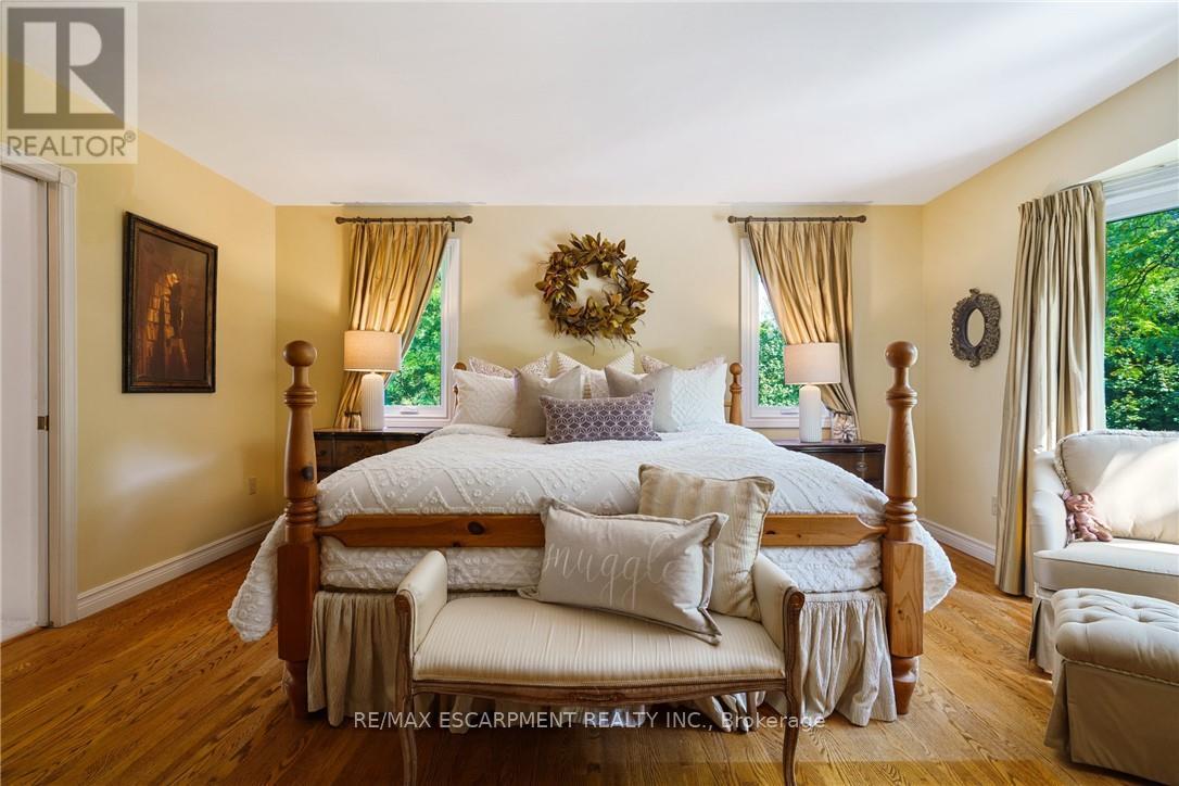 373 Brookview Court, Hamilton, Ontario  L9G 4E6 - Photo 26 - X12920288