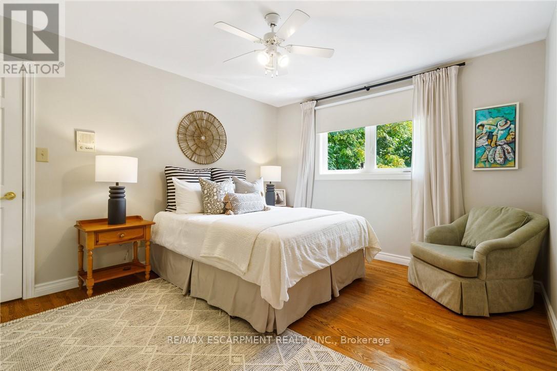 373 Brookview Court, Hamilton, Ontario  L9G 4E6 - Photo 38 - X12920288