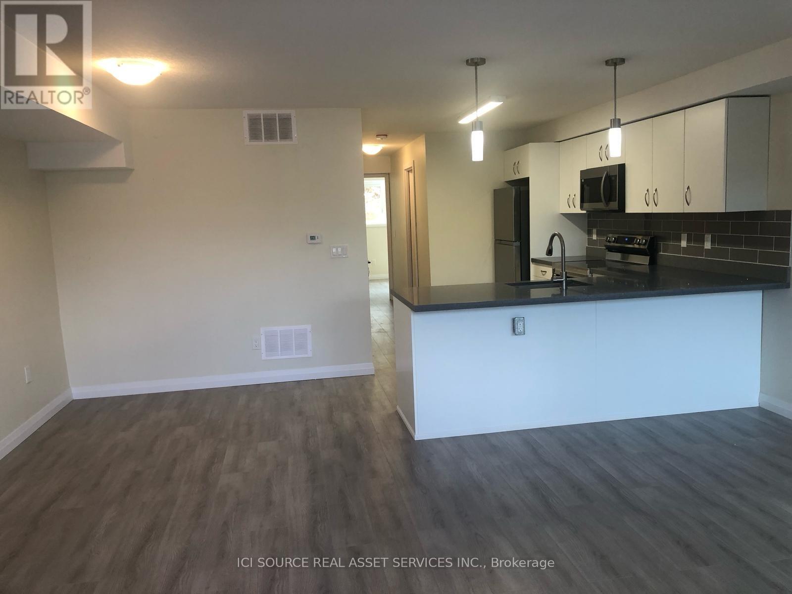 C15 - 370 FISHER MILLS ROAD, Cambridge, Ontario