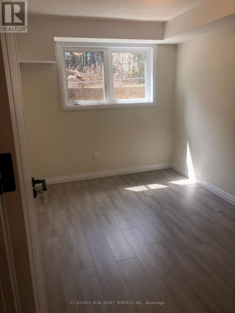 C15 - 370 Fisher Mills Road, Cambridge, Ontario  N3C 0G8 - Photo 5 - X12920322