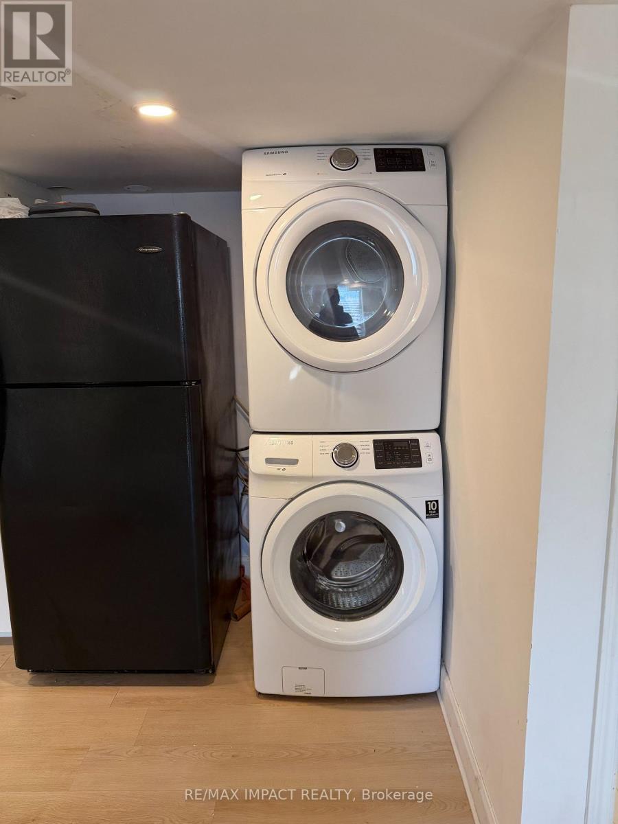 Bsmt - 20 Gillrie Court, Brantford, Ontario  N3R 2Z9 - Photo 5 - X12920330