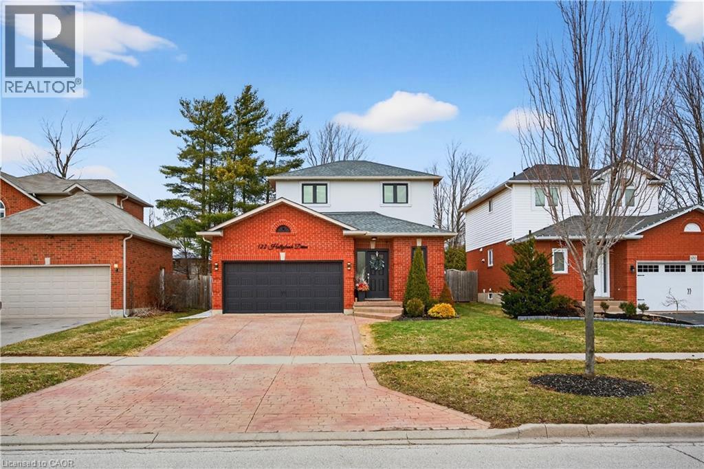 122 HOLLYBUSH Drive, Hamilton, Ontario