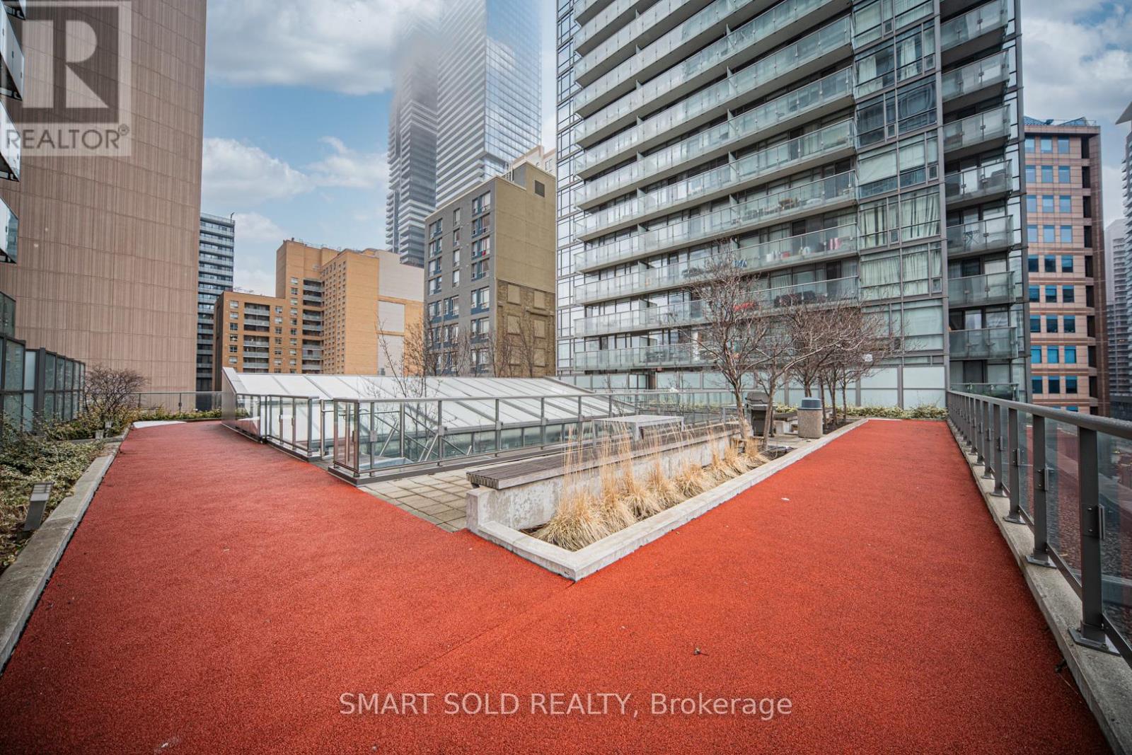302 - 37 Grosvenor Street, Toronto, Ontario  M4Y 3G5 - Photo 8 - C12857530