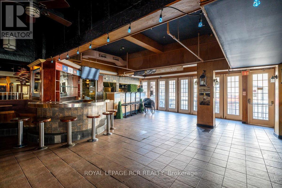 2 Holland Street E, Bradford West Gwillimbury, Ontario  L3Z 2A9 - Photo 9 - N12033502