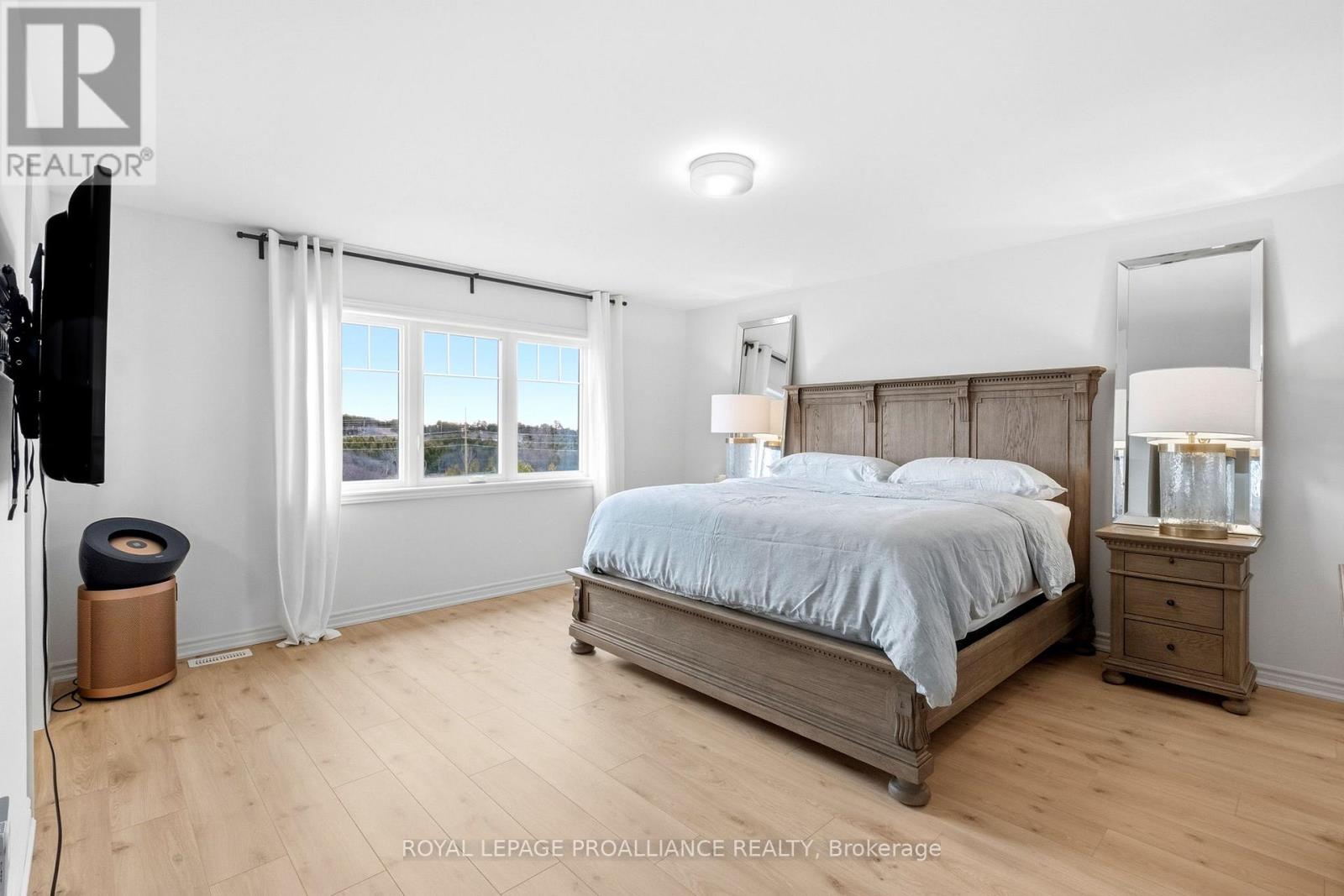 998 Trailsview Avenue, Cobourg, Ontario  K9A 4K3 - Photo 29 - X12919850