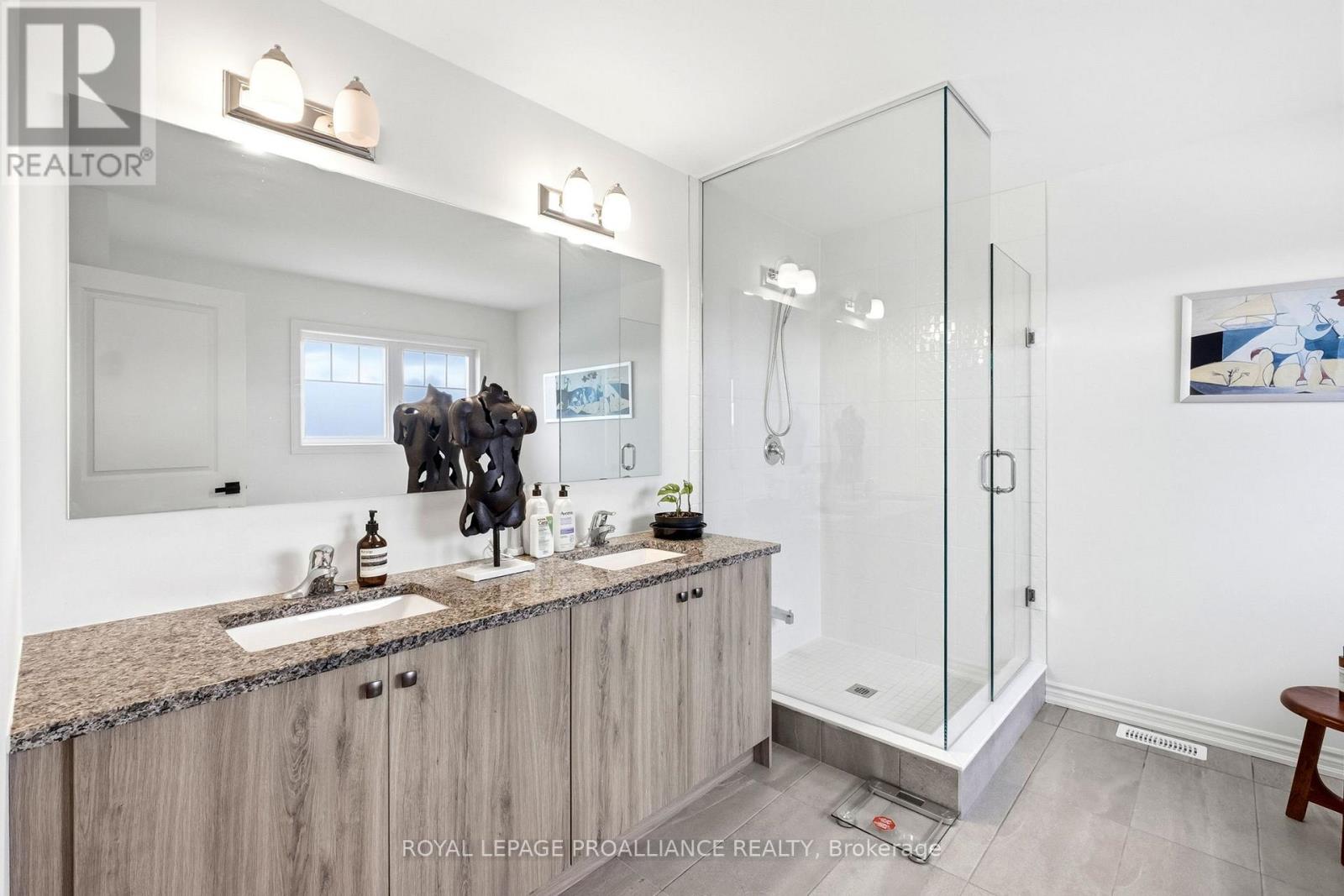 998 Trailsview Avenue, Cobourg, Ontario  K9A 4K3 - Photo 32 - X12919850