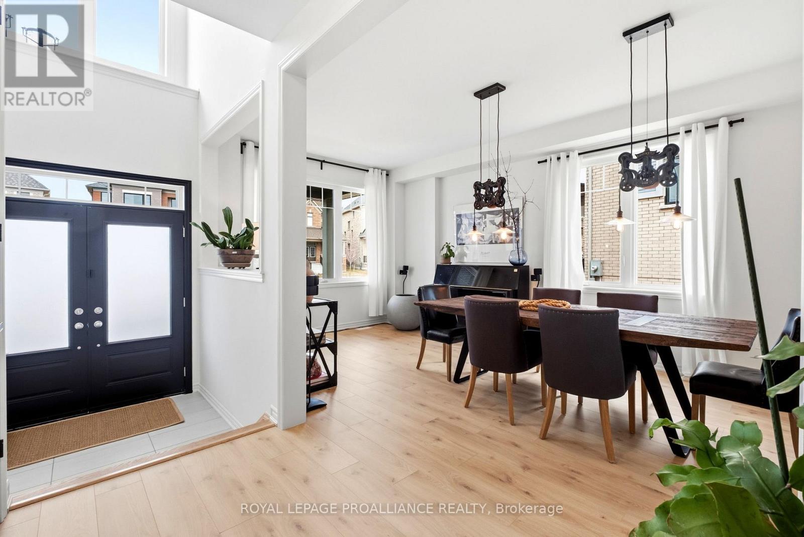 998 Trailsview Avenue, Cobourg, Ontario  K9A 4K3 - Photo 8 - X12919850