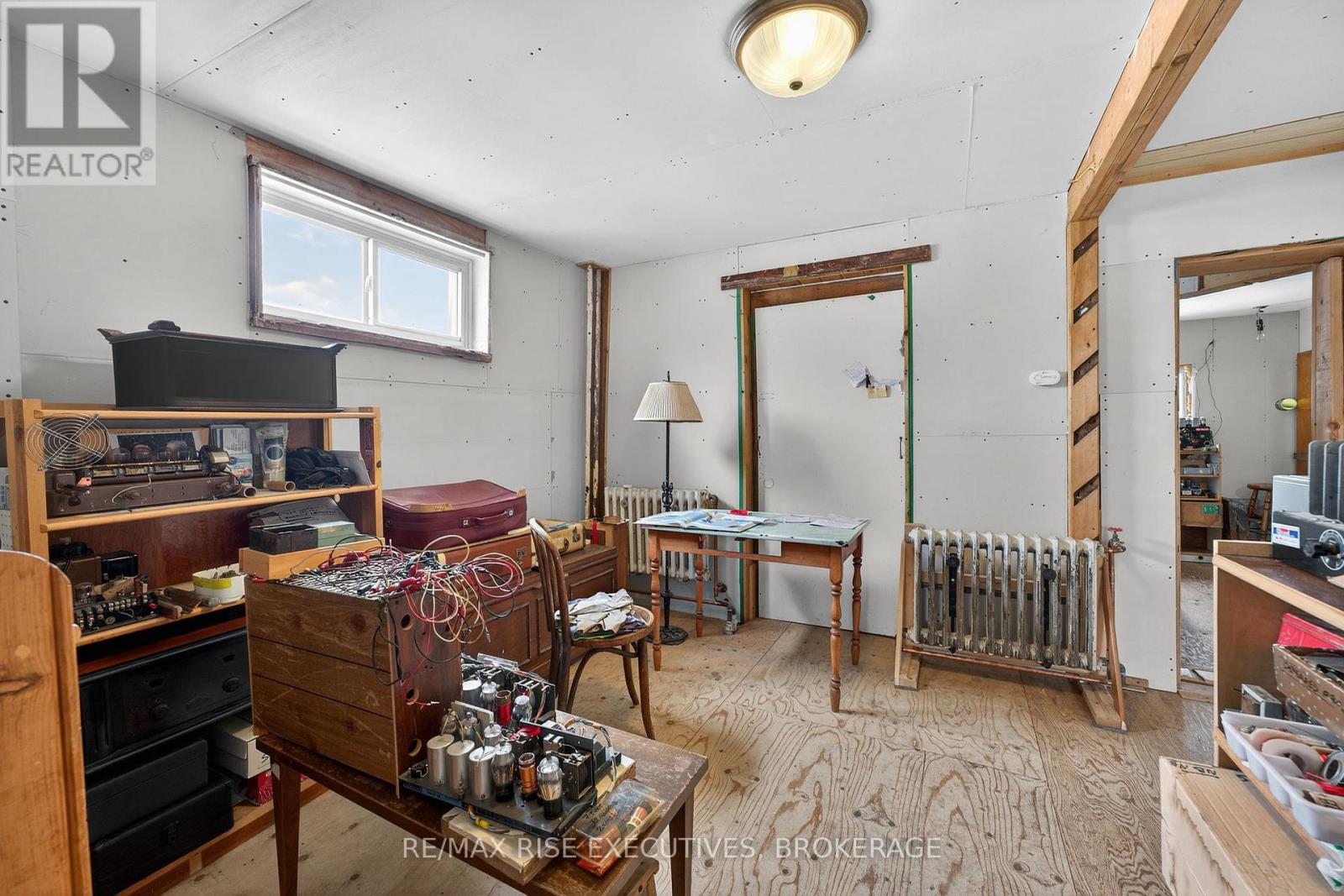 207 Concession Street, Kingston, Ontario  K7K 2B4 - Photo 13 - X12920380