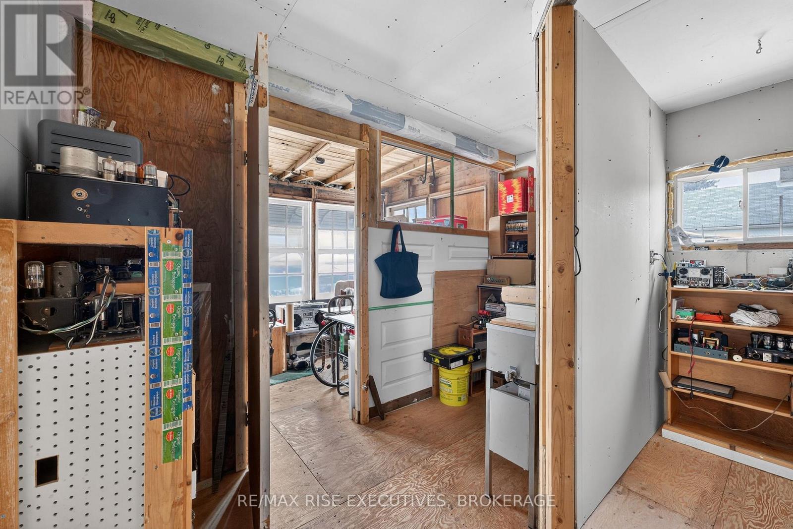 207 Concession Street, Kingston, Ontario  K7K 2B4 - Photo 14 - X12920380