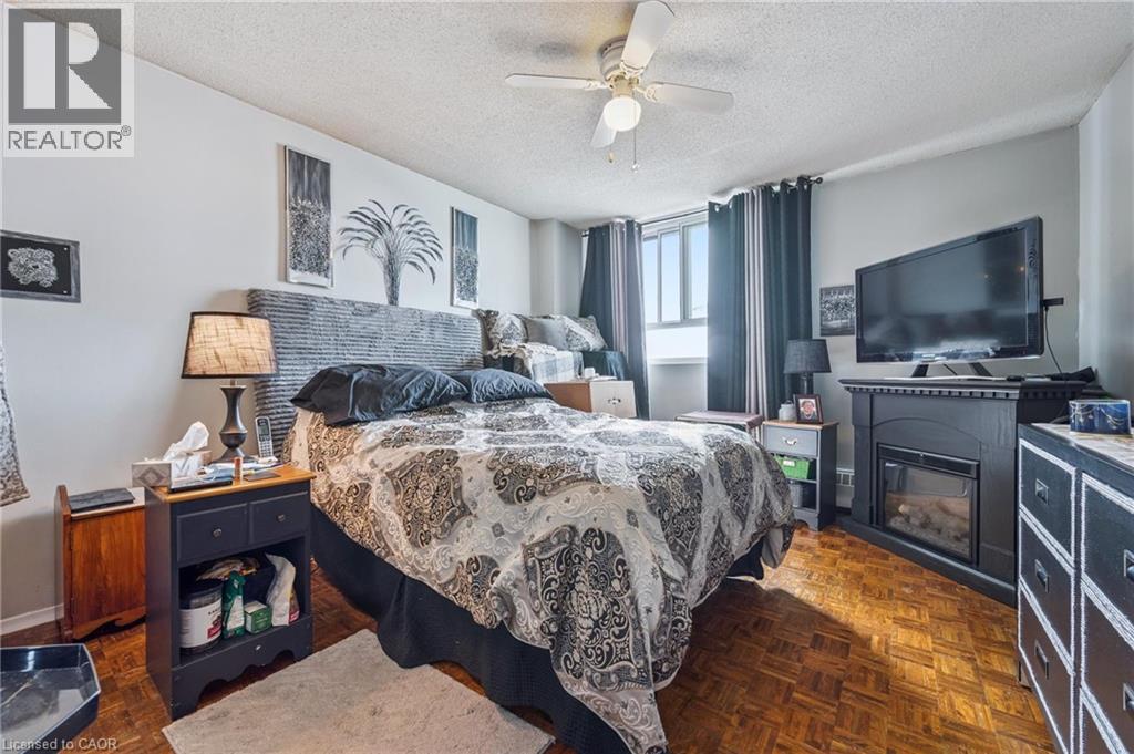 225 Harvard Place Unit# 1510, Waterloo, Ontario  N2J 4H4 - Photo 21 - 40803777