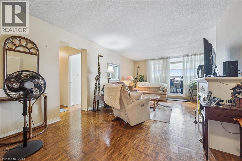 225 Harvard Place Unit# 1510, Waterloo, Ontario  N2J 4H4 - Photo 16 - 40803777