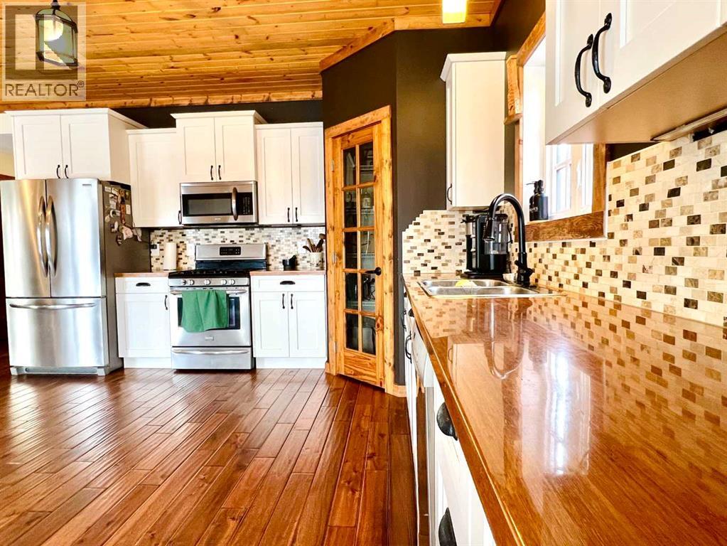 107 Poplar Avenue, Trochu, Alberta  T0M 2C0 - Photo 9 - A2281244