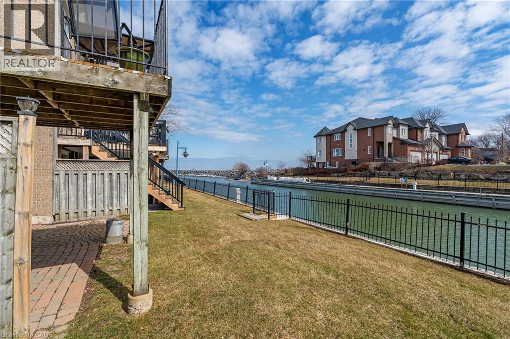 85 Edgewater Drive Unit# 10, Stoney Creek, Ontario  L8E 4Z2 - Photo 41 - 40814908