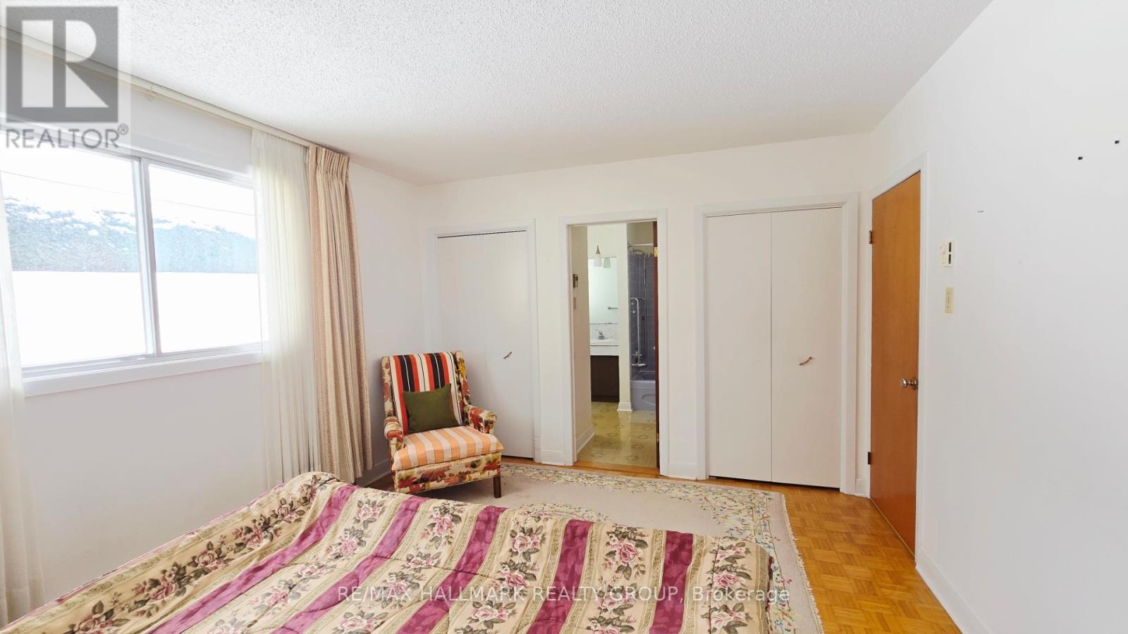 44 Foothills Drive, Ottawa, Ontario  K2H 6K3 - Photo 15 - X12920400