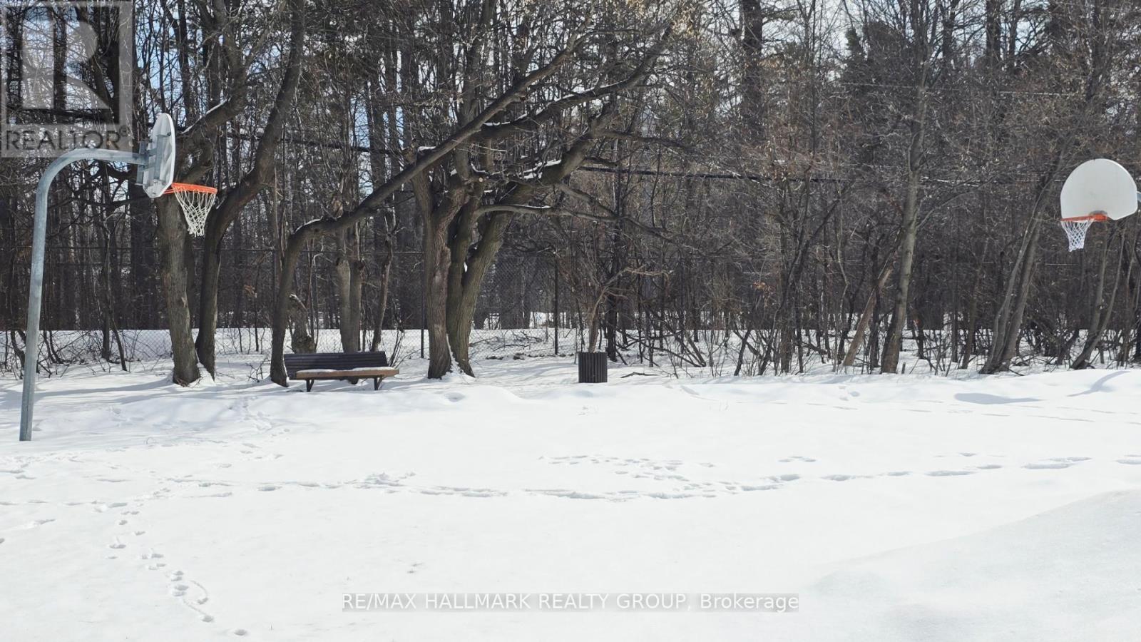 44 Foothills Drive, Ottawa, Ontario  K2H 6K3 - Photo 31 - X12920400