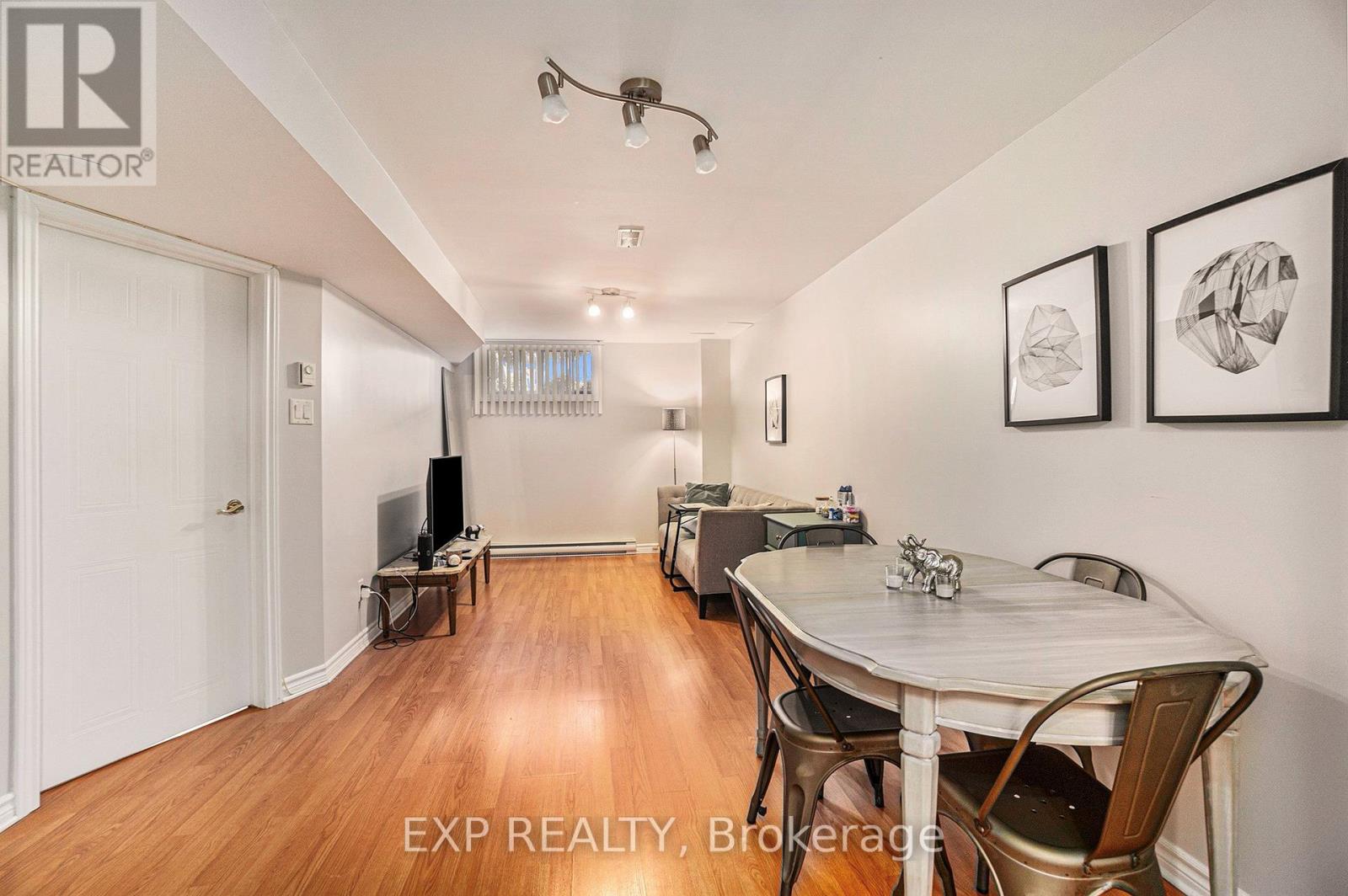 B - 640 Morin Street, Ottawa, Ontario  K1K 3G9 - Photo 5 - X12920414