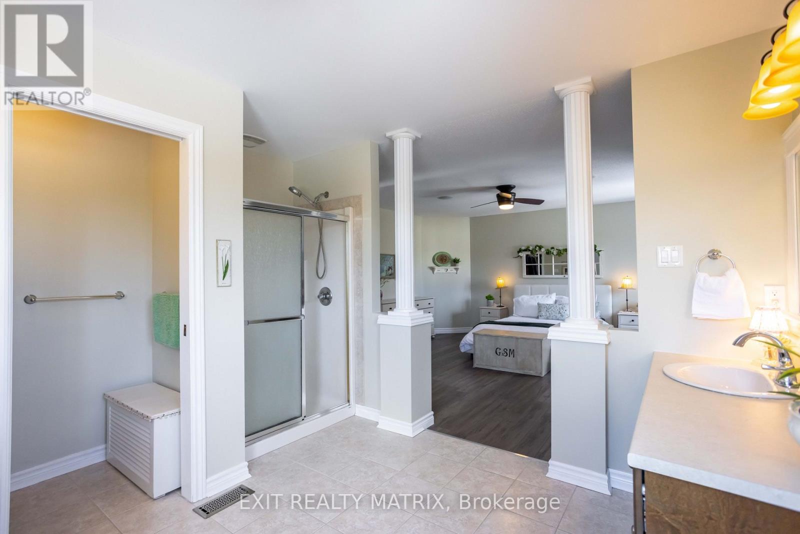 48 De La Rive Drive, Russell, Ontario  K0A 1W0 - Photo 25 - X12920460