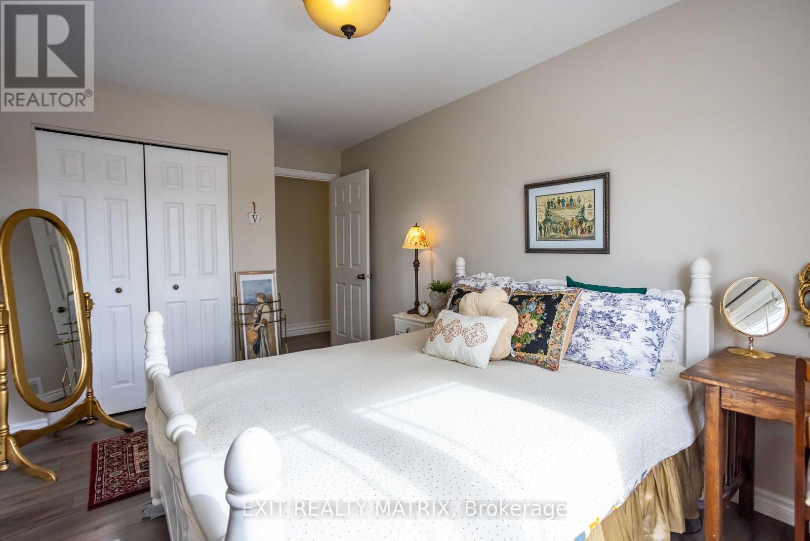 48 De La Rive Drive, Russell, Ontario  K0A 1W0 - Photo 27 - X12920460