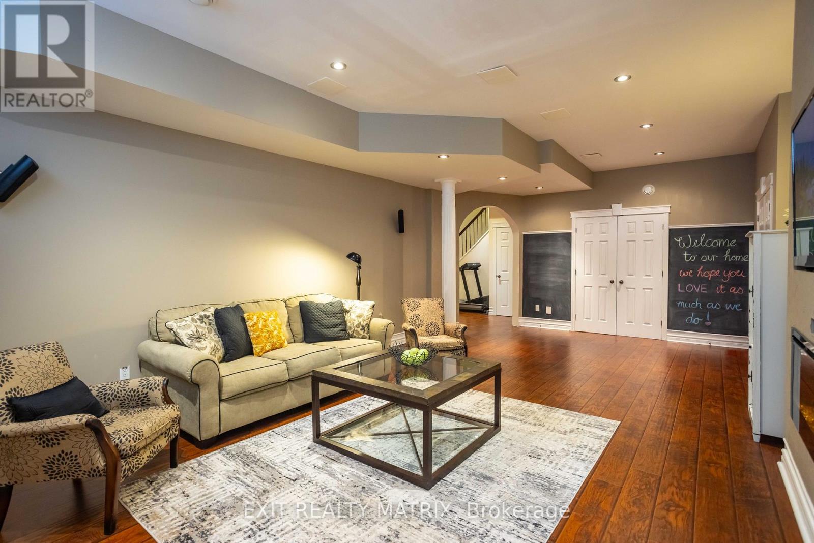 48 De La Rive Drive, Russell, Ontario  K0A 1W0 - Photo 39 - X12920460