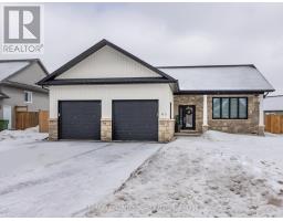 43 LIAM STREET, Petawawa, Ontario