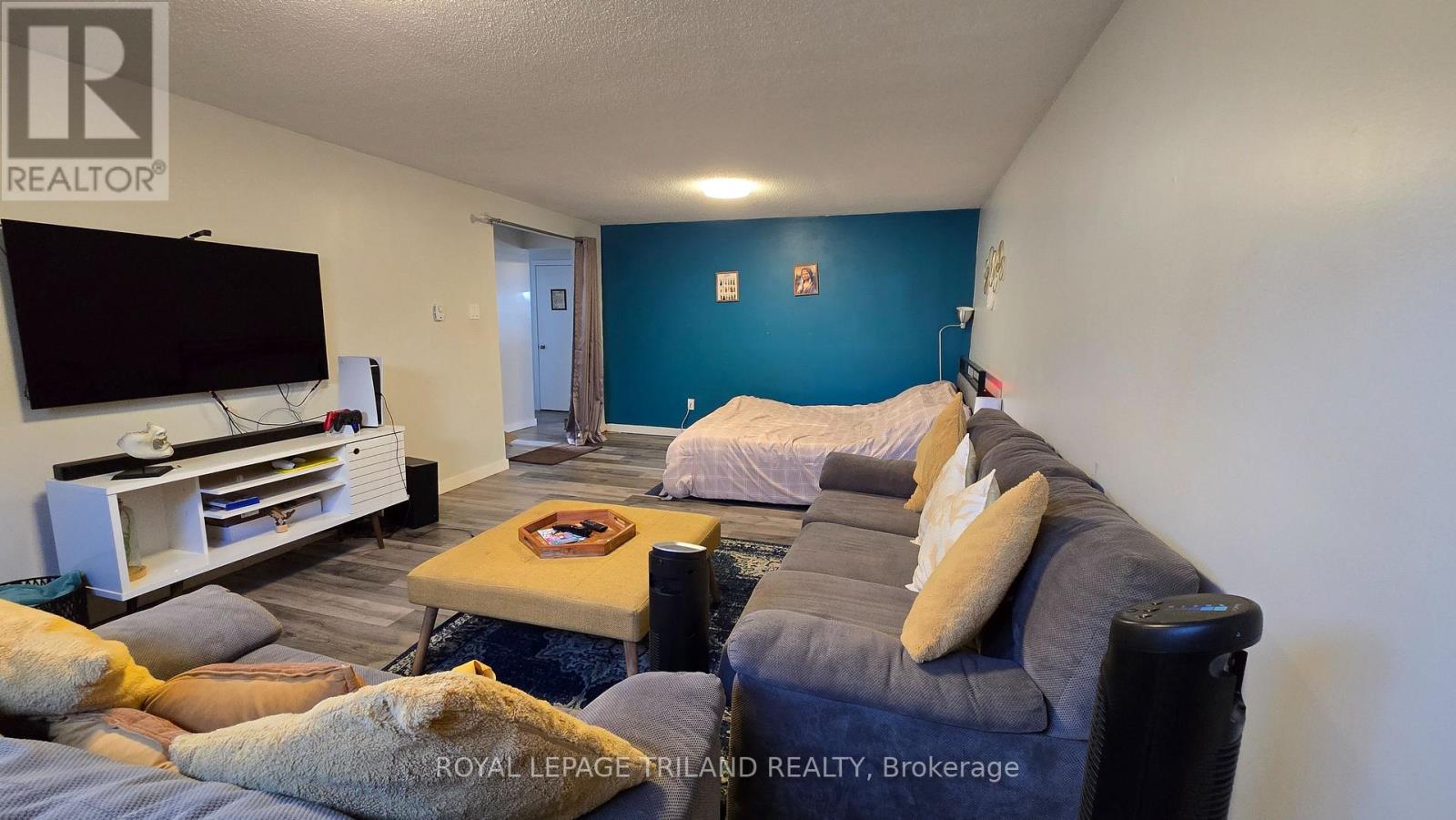 104 Speight Crescent, London East, Ontario  N5V 3W8 - Photo 17 - X12920516