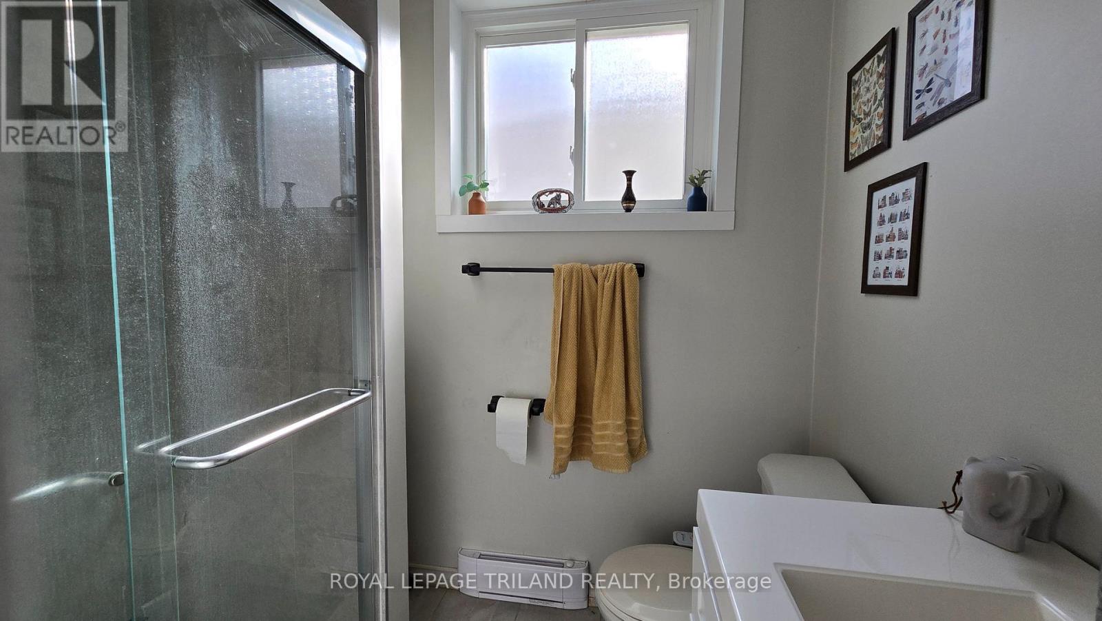 104 Speight Crescent, London East, Ontario  N5V 3W8 - Photo 20 - X12920516