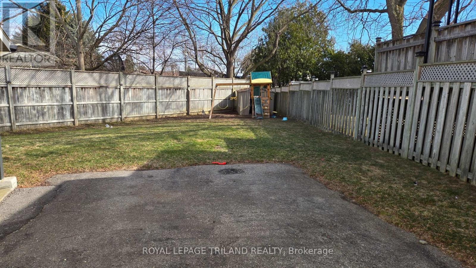 104 Speight Crescent, London East, Ontario  N5V 3W8 - Photo 25 - X12920516