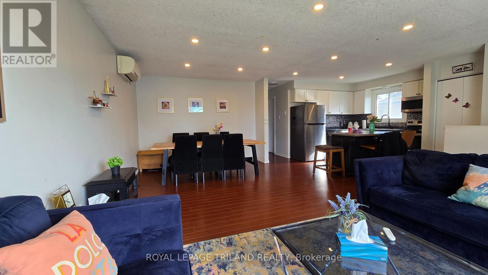 104 Speight Crescent, London East, Ontario  N5V 3W8 - Photo 7 - X12920516