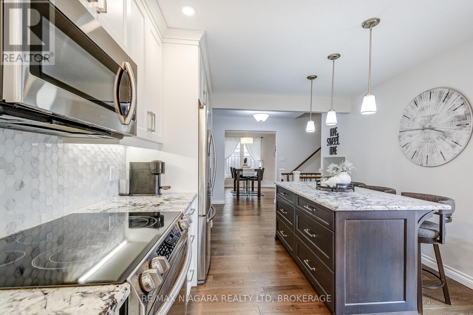 104 Whiteoak Crescent, Welland, Ontario  L3C 6E6 - Photo 21 - X12919646