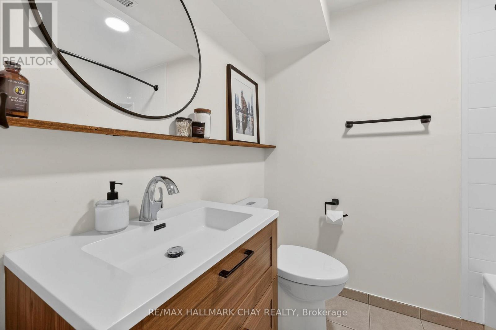 12 Dunnett Drive, Barrie (Ardagh), Ontario  L4N 0H9 - Photo 33 - S12920050