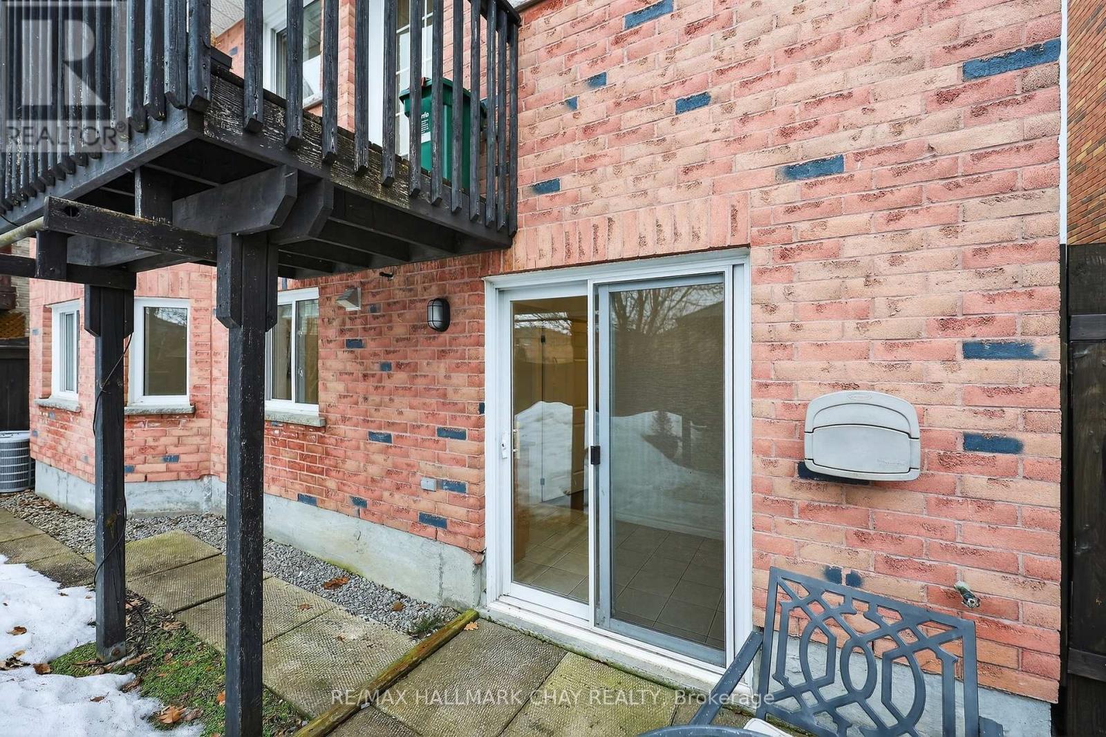 12 Dunnett Drive, Barrie (Ardagh), Ontario  L4N 0H9 - Photo 40 - S12920050