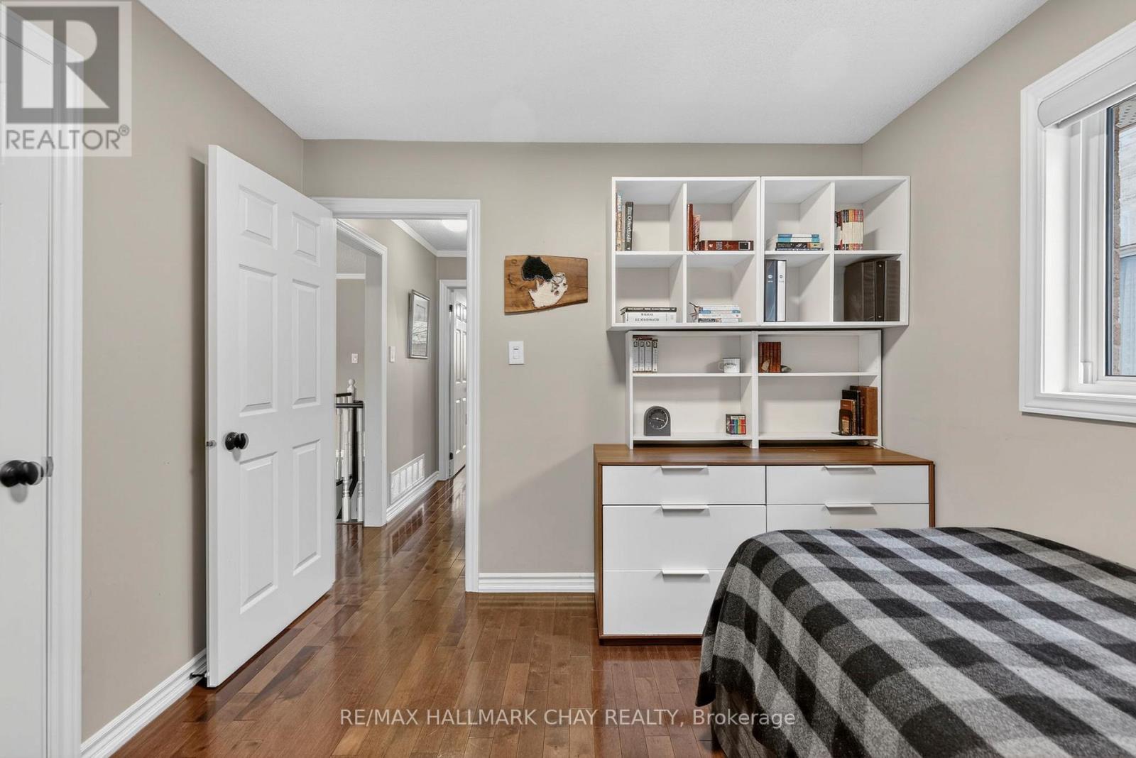 12 Dunnett Drive, Barrie (Ardagh), Ontario  L4N 0H9 - Photo 20 - S12920050