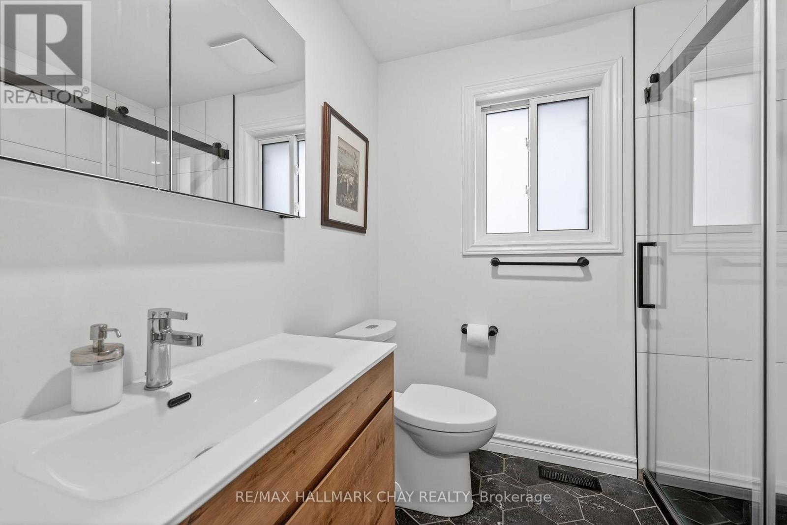 12 Dunnett Drive, Barrie (Ardagh), Ontario  L4N 0H9 - Photo 21 - S12920050