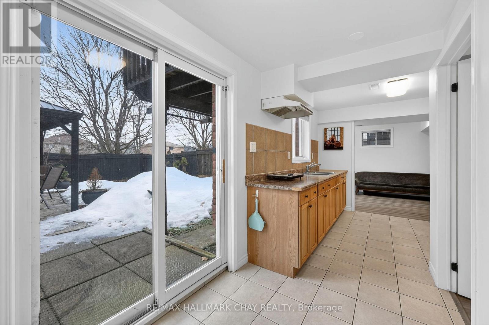 12 Dunnett Drive, Barrie (Ardagh), Ontario  L4N 0H9 - Photo 28 - S12920050