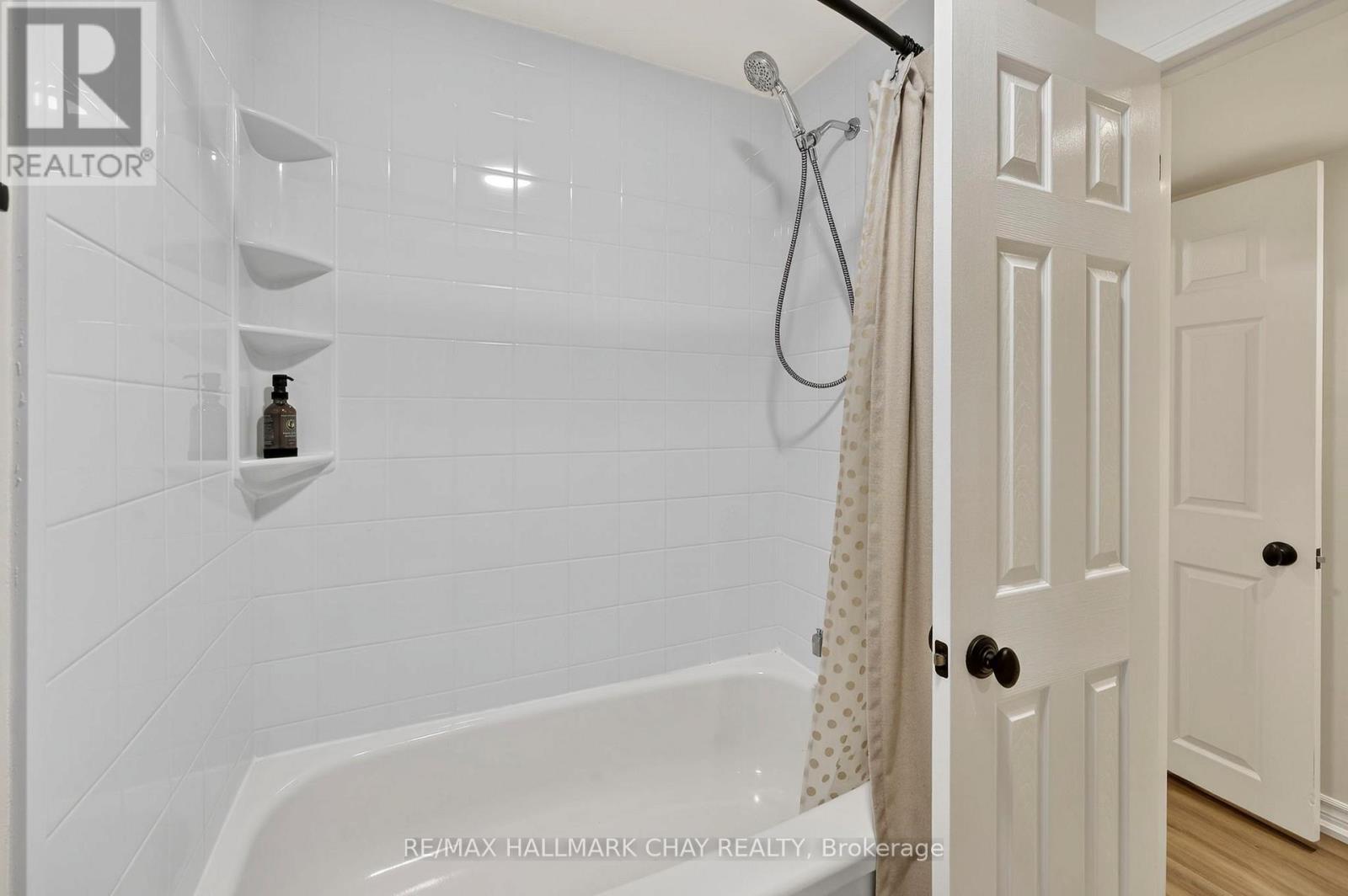 12 Dunnett Drive, Barrie (Ardagh), Ontario  L4N 0H9 - Photo 35 - S12920050